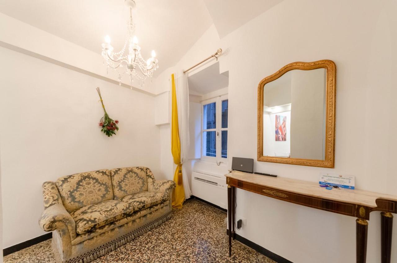 Joivy Ideal Flat Near Aquarium *